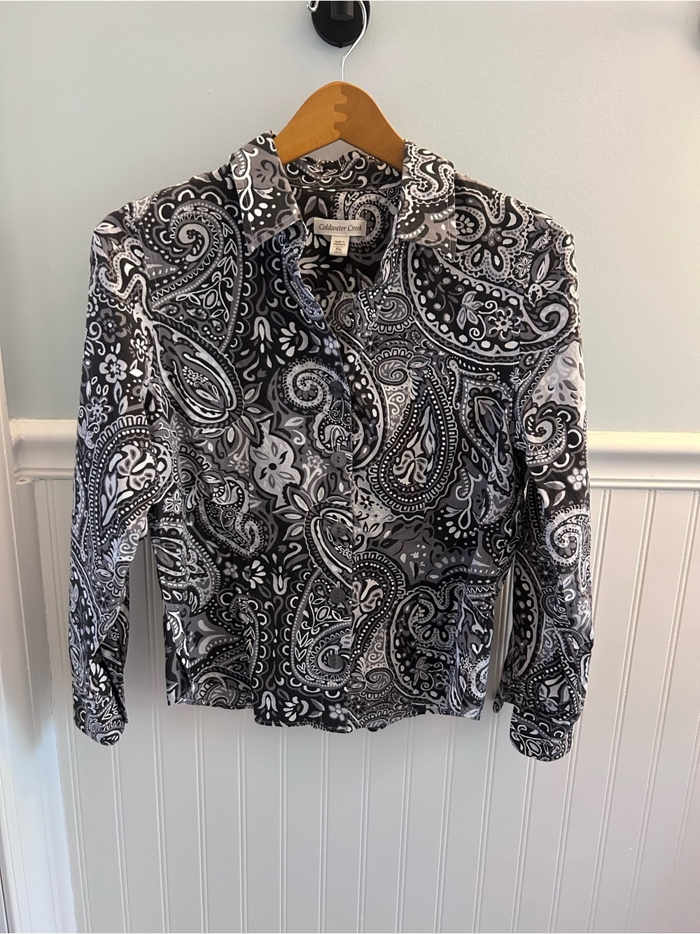 Coldwater Creek Black White Paisley Shirt 100% Cotton
